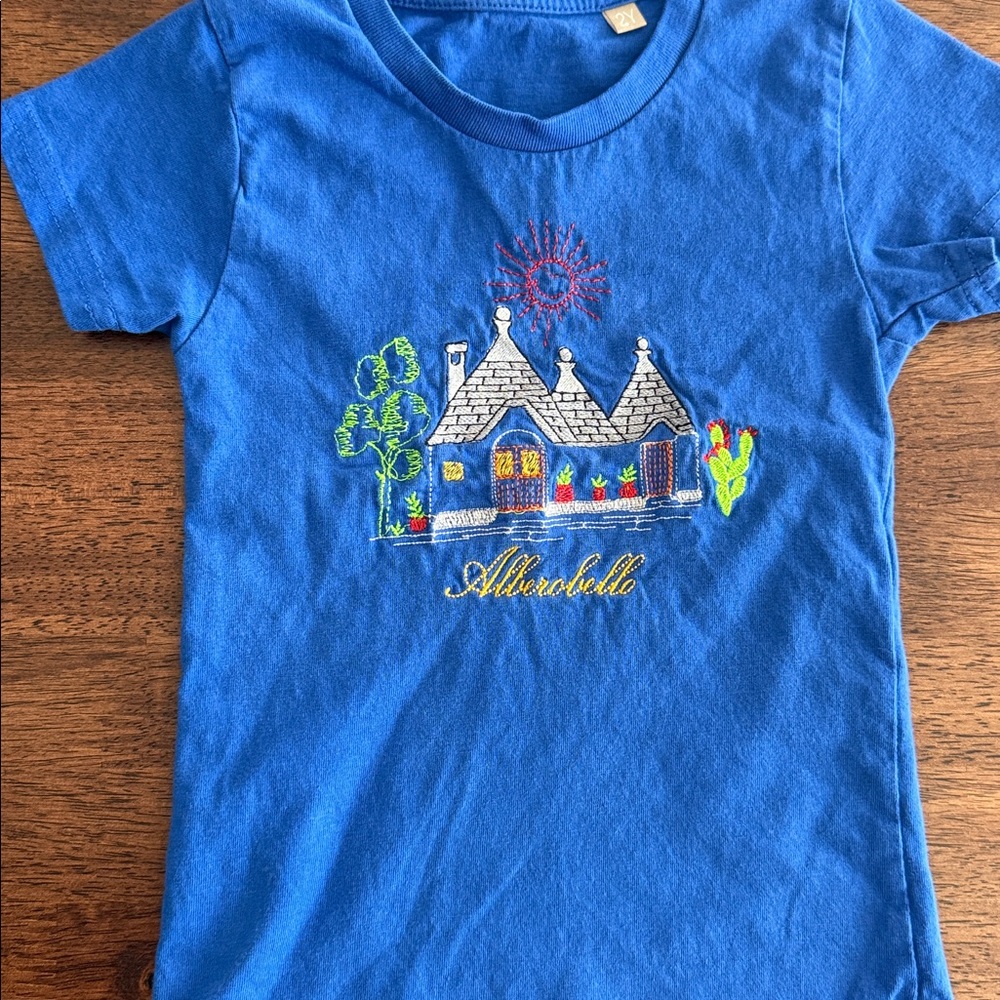 Kids Alberobello Italy t-shirt size 2Y